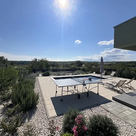 Ispo Volta Villa Posedarje