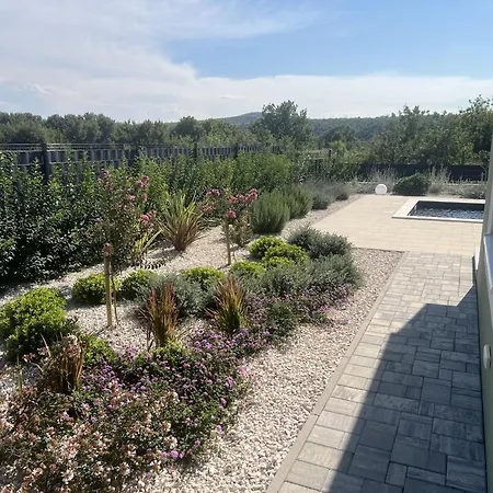 Ispo Volta * Posedarje