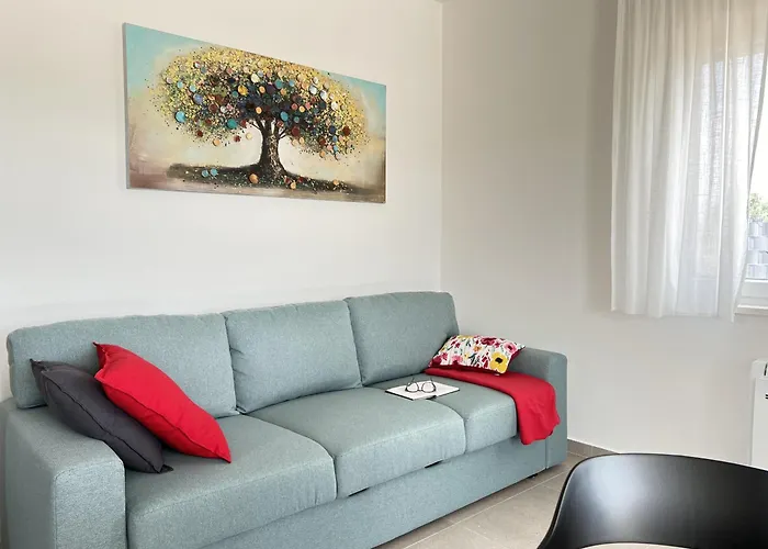 Villa Ispo Volta *